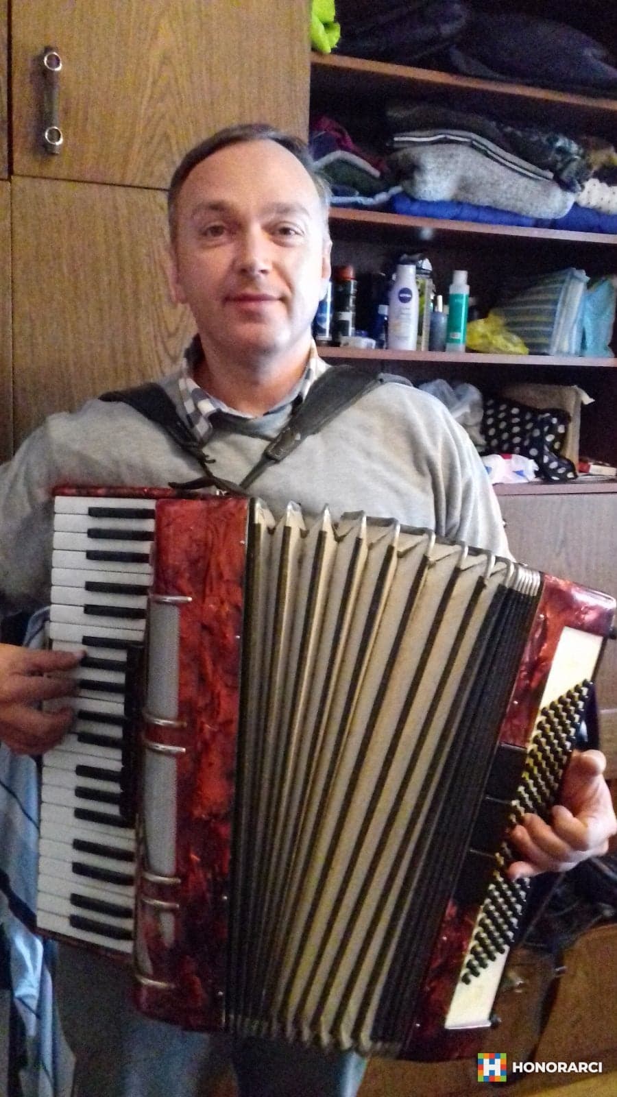 podučavanje klavirske harmonike