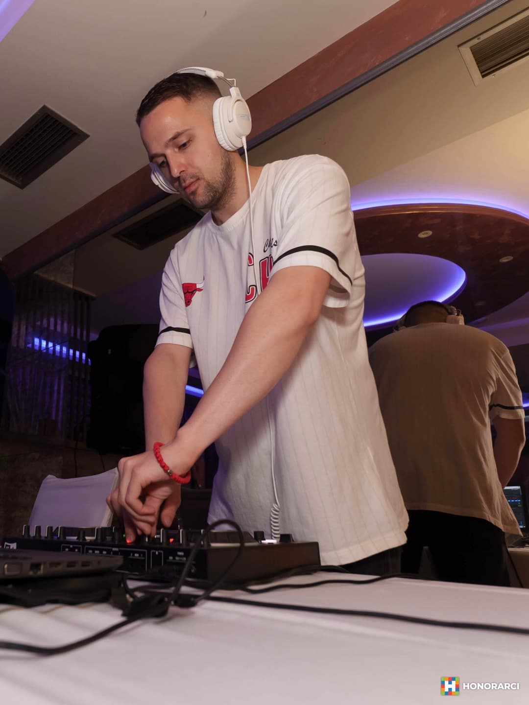 DJ za sve vrste proslava - slika 1